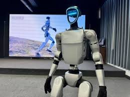 Read more about the article China Surges Ahead in Humanoid Robot Race, Challenging U.S. Manufacturing Powerhouses
